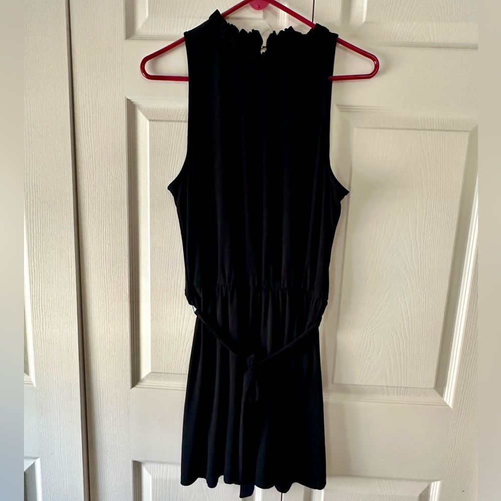 Chic Black Sleeveless Jumpsuit